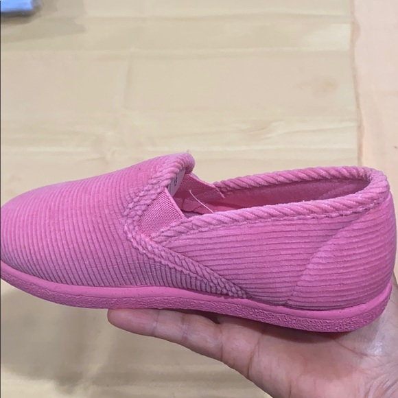 New Foamthreads corduroy pink slippers girl Sz 13 - Picture 9 of 11